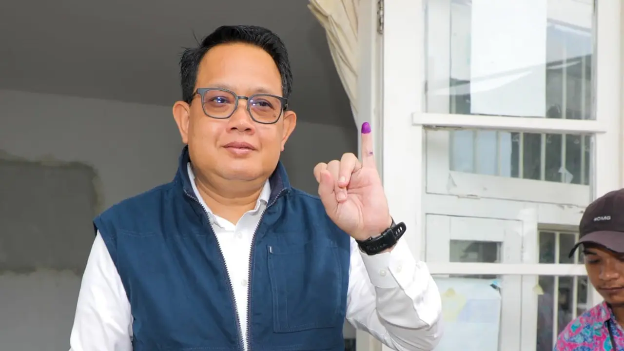 Plh Gubernur Jawa Timur Adhy Karyono. (Istimewa)