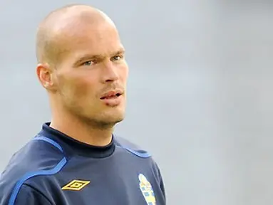 Swedish midfielder Fredrik Ljungberg is pictured during a training session on June 13, 2008 at Tivoli Neu stadium in Innsbruck, on the eve of their football match of Group D against Spain. AFP PHOTO / JAVIER SORIANO