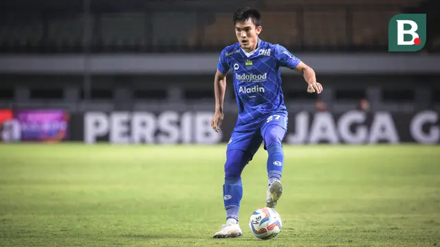 Persib Bandung vs Dewa United - BRI Liga 1 2023/2024