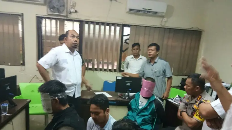 Satu Orang Terduga Teroris Riau Cari Dana di Sumsel