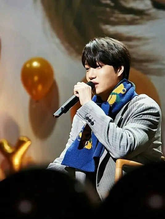 Dan akhirnya foto-foto pesta ulang tahun pemilik nama Kim Jongin itu pun dirilis oleh SM pada 28 Februari kemarin. (Foto: instagram.com/weareone_exoklm)