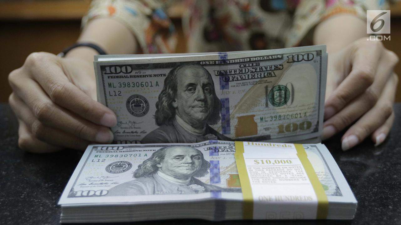 Rupiah Tembus 13.820 per Dolar AS