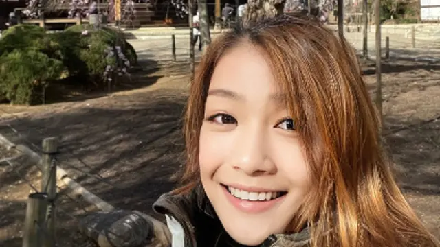 Dikenal Sebagai Wanita Cantik, Seorang Influencer Ini Ternyata Pria Berusia 50 Tahun.