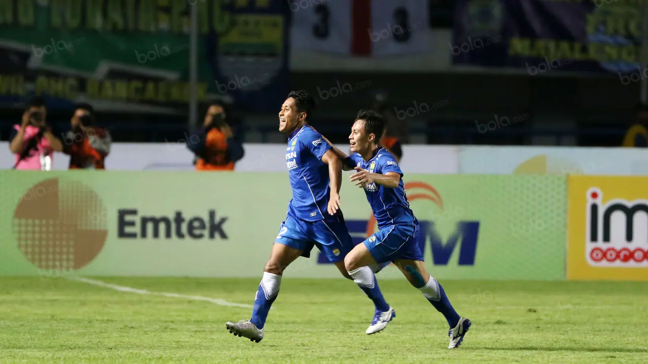 Persib Bandung, PSM, Torabika SC 2016, Purwaka Yudhi