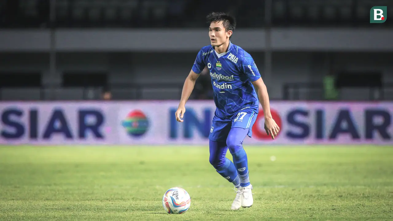 Persib Bandung vs Dewa United - BRI Liga 1 2023/2024