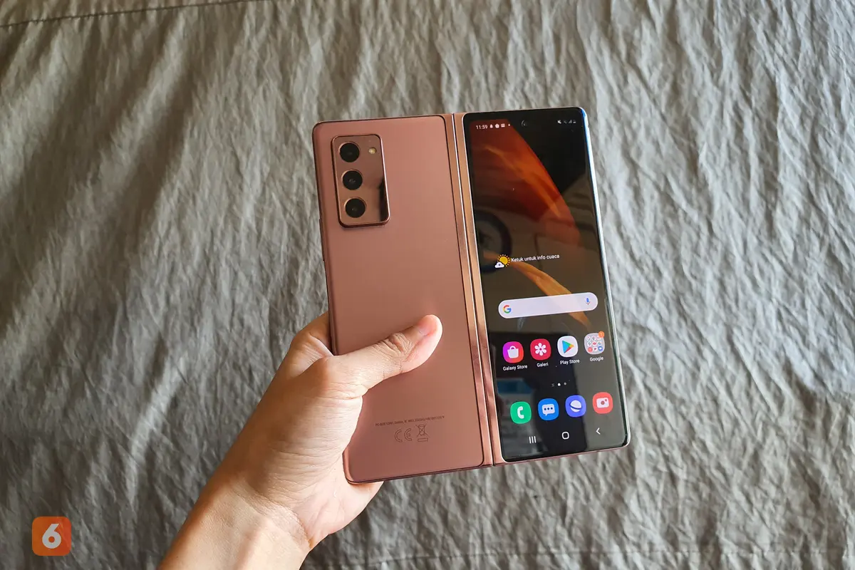Galaxy Z Fold 2