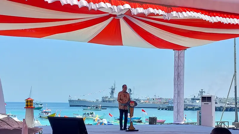 Menteri Perhubungan (Menhub) Budi Karya Sumadi dalam puncak perayaan Hari Maritim Nasional ke-59 Tahun 2023 di Kupang, Nusa Tenggara Timur (NTT). Foto: Arif Rachman Hakim