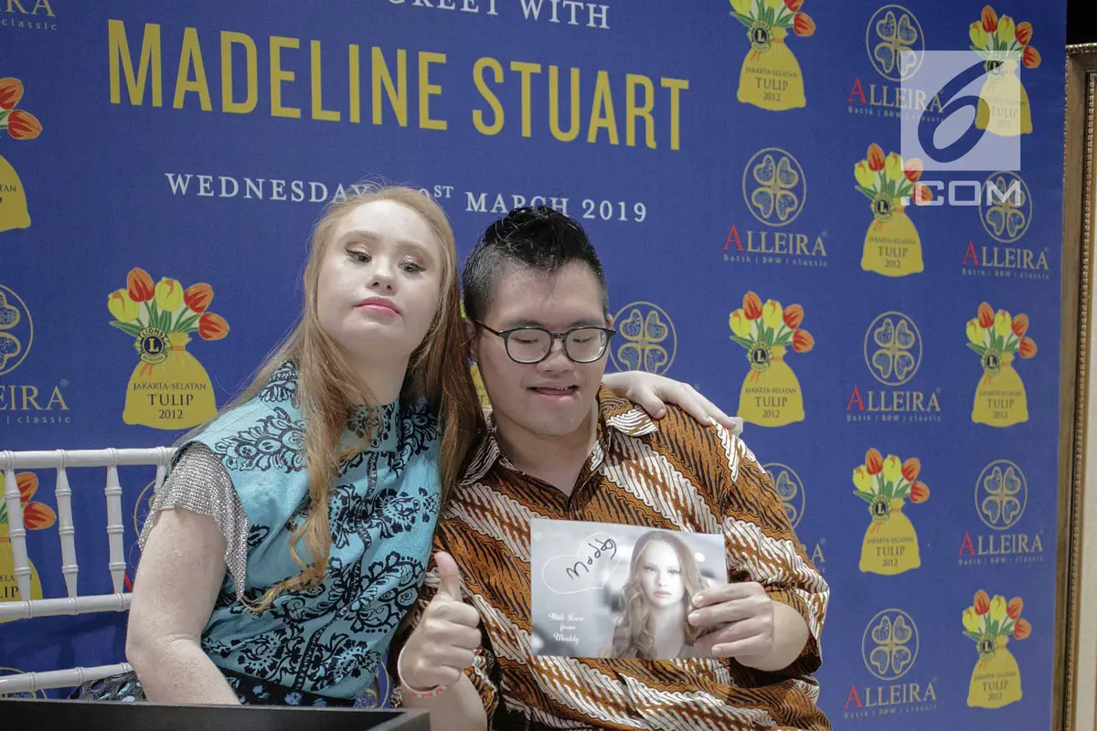 Model Down Syndrome Madeline Stuart Sapa Penggemar di Jakarta