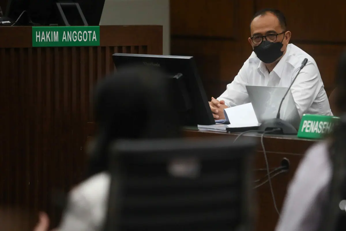 Sidang Rafael Alun Trisambodo