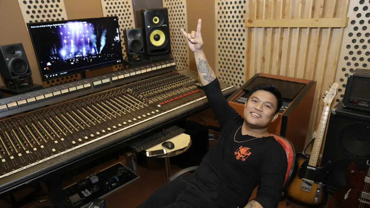 [Bintang] Posan Tobing