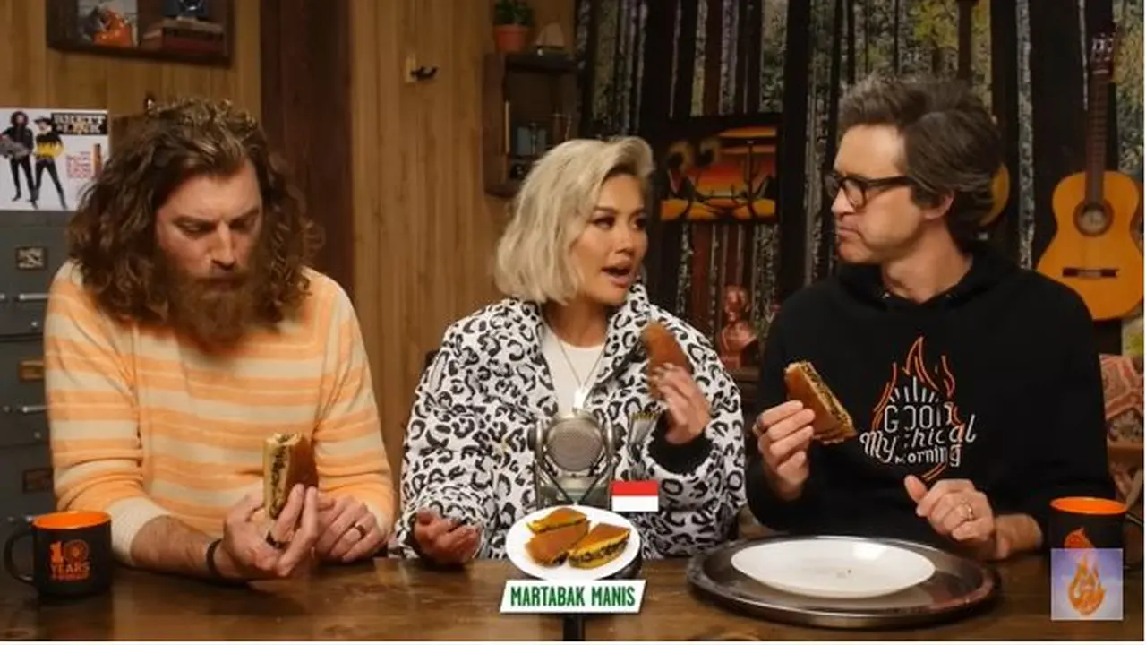 6 Momen Agnez Mo Kenalkan Pempek hingga Martabak Manis di Amerika, Bikin Bangga