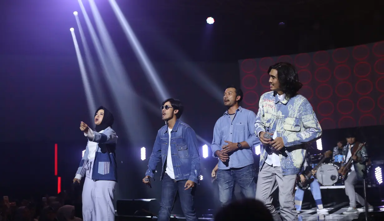 Chicco Jerikho, Rio Dewanto dan Sheila On 7