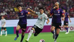 Semakin menariknya J1 League musim ini terbukti dengan jumlah penonton yang hadir di stadion. Total ada 7.734.871 penonton menyaksikan langsung laga J1 League, dengan rata-rata lebih dari 20 ribu penonton hadir per laga. Jumlah ini mengingkat signifikan dibanding dua musim sebelumnya. (Dok. J1 League)
