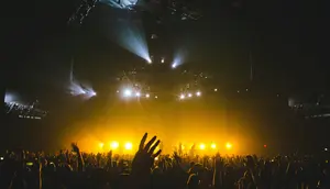 Gara-gara Anak Nonton Konser, Subsidi untuk Keluarga Ini Terancam Dicabut