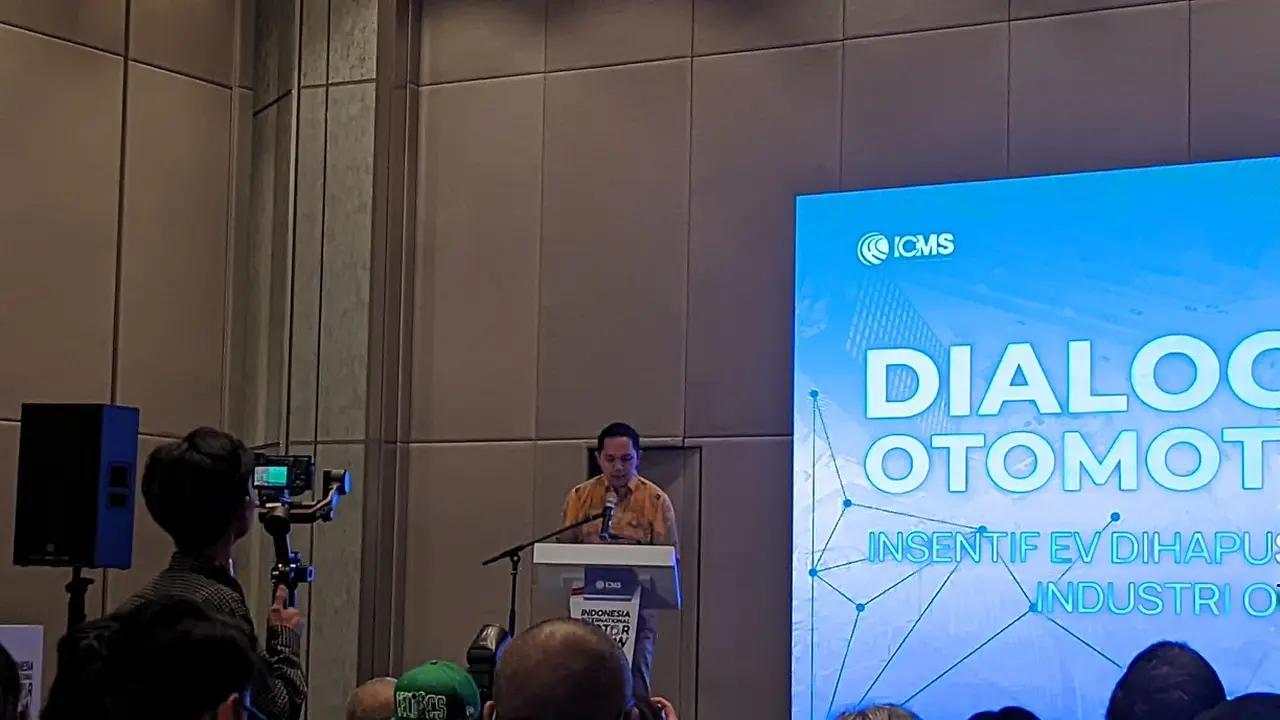 Ketua Tim Kerja Industri Kendaraan Bermotor Listrik Berbasis Baterai (KBLBB) Kemenperin Patia Jungjungan Monangdo