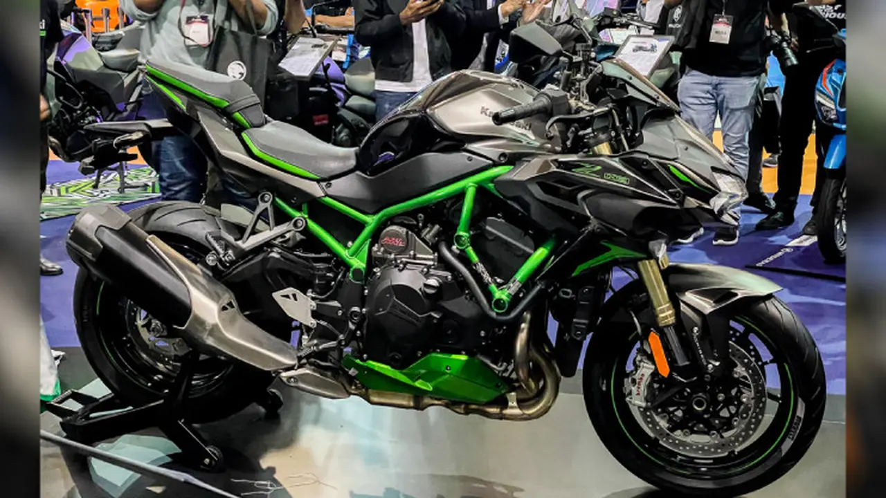 Kawasaki Z H2 SE Supercharged lebih dulu meluncur di Malaysia ketimbang Indonesia (BikesRepublic)