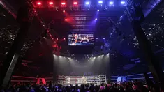Sejumlah pertandingan seru dan menarik tersaji dalam Byon Combat Showbiz Vol. 5 di Tennis Indoor Senayan, Jakarta Pusat, pada Sabtu (28/6/2025). (Bola.com/M Iqbal Ichsan)