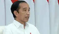 Presiden Joko Widodo (Jokowi) menyampaikan pengembangan industri turunan dari bahan-bahan mentah, khususnya batu bara harus jadi prioritas saat ratas dari Istana Kepresidenan Bogor, Jawa Barat, Jumat (23/10/2020). (Biro Pers Sekretariat Presiden/Kris)