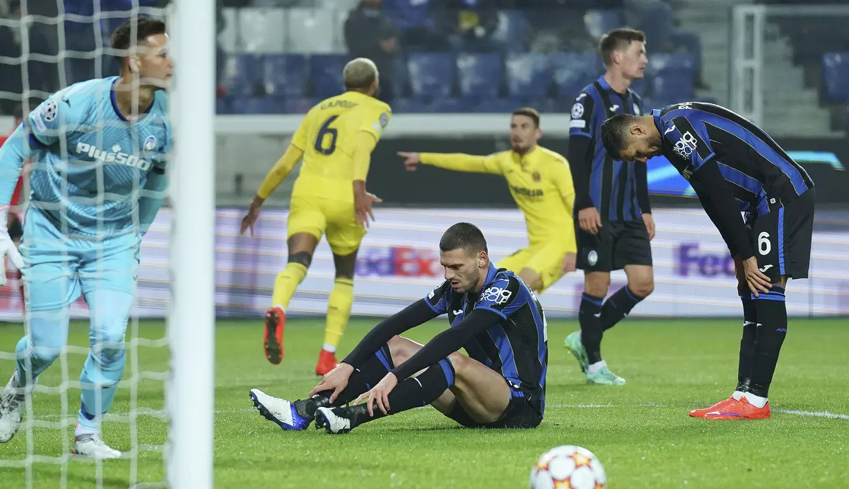 Skuad asuhan Unai Emery berhasil meraih tiket ke perdelapan final seusai mengalahkan tuan rumah Atalanta dengan skor 3-2. (Spada/LaPresse via AP)