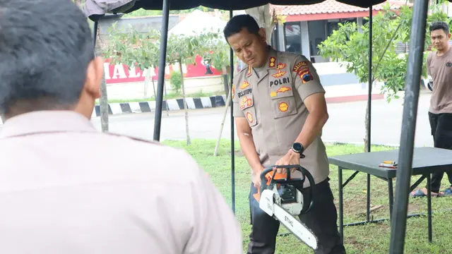 Posko Siaga Bencana Polres Pemalang bersiaga 24 jam menyusul tingginya curah di wilayah ini. (Foto: Liputan6.com/Polres Pemalang/Muhamad Ridlo)