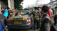 Seorang anggota Banser meninggal dunia usai mengamankan Kantor GP Ansor di Jalan Kramat Raya, Jakarta Pusat. (Liputan6.com/Nafiysul Qodar)
