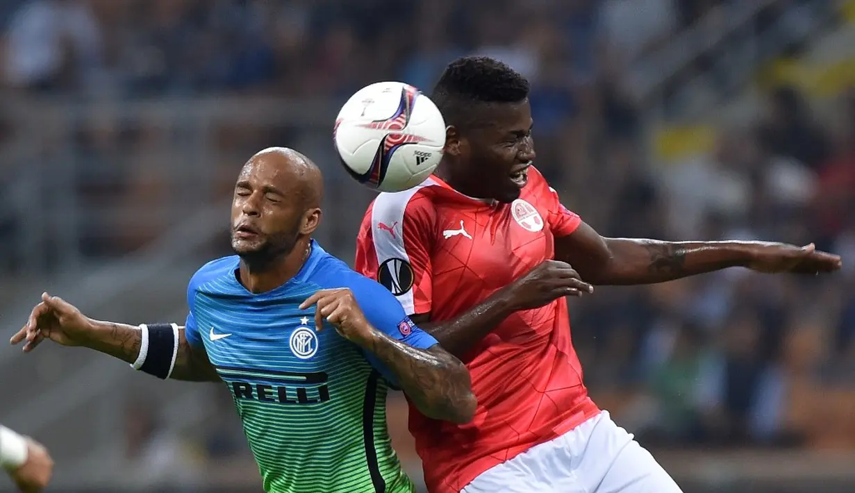 Inter Milan dipermalukan Hapoel Beer-Sheva, 0-2, pada laga Grup K Liga Europa di Giuseppe Meazza, Milan, Jumat (16/9/2016) dini hari WIB. (Reuters/Giorgio Perottino)
