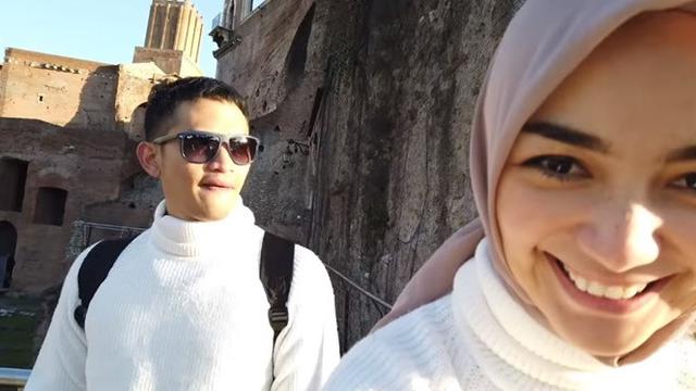 6 Momen Mesra Citra Kirana dan Rezky Aditya di Roma, Destinasi Pertama Honeymoon