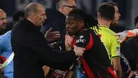 Foto: Momen Kesal Rafael Leao saat Digantikan oleh Massimiliano Allegri ketika AC Milan Kalah dari Lazio