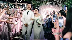 Setelah resmi menikah, Bima Aryo dan Rasyena Hikmayudi terlihat bahagia dengan tawa yang tergambarkan di wajah mereka berdua. (Liputan6.com/IG/@bimaaryo)