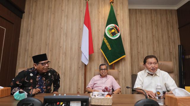 Pelaksana Tugas (Plt) Ketua Umum Partai Persatuan Pembangunan (PPP) Muhamad Mardiono melakukan rapat bersama Majelis Pakar Dewan Pimpinan Pusat (DPP) PPP. (Istimewa)