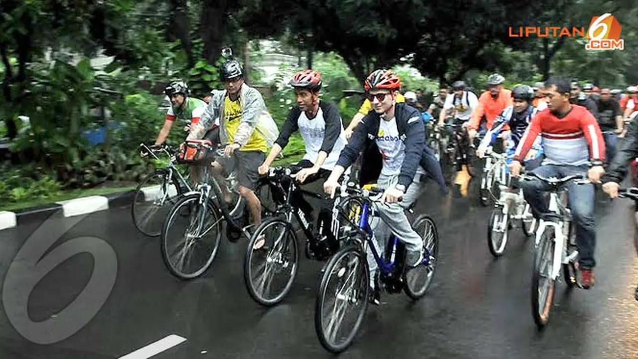 sepeda-rosi-jokowi-3-140117.jpg