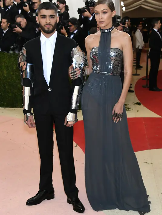 Gigi Hadid masih sangat mencintai Zayn Malik, ia pun kerap mengunggah video dirinya yang sedang merindukan Zayn di akun snapchatnya. (AFP/Bintang.com)