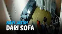AYAH SIBUK DI DEPAN KOMPUTER, BAYINYA JATUH DARI SOFA