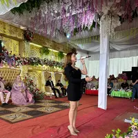 Rara LIDA atau Lady Rara salah satu penyanyi yang sedang moncer. Tidak hanya acara off air, tapi juga on air. Pedangdut jebolan Liga Dangdut Indonesia (LIDA) 2018 itu juga tampak hadir dalam acara warga. [Instagram/lida_rara06]