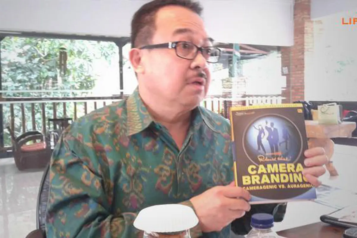 Soal Demo Sopir Taksi, Rhenald Kasali: Ini Cuma Soal Pilihan