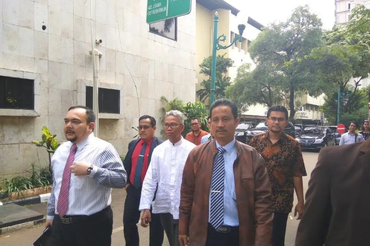 Buni Yani mendatangi Polda Metro Jaya
