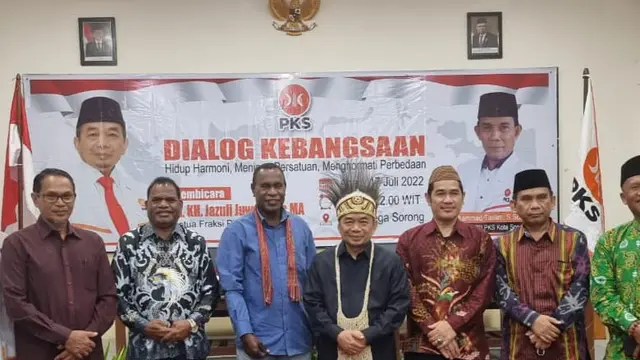 Ketua Fraksi PKS DPR RI Jazuli Juwaini menghadiri acara Dialog Kebangsaan yang diselenggarakan oleh Dewan Pimpinan Daerah Kota/Kabupaten Sorong di Sorong, Papua Barat.