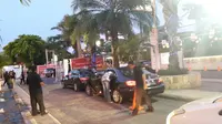 Rombongan Raja Salman Borong Cendera Mata Khas Bali