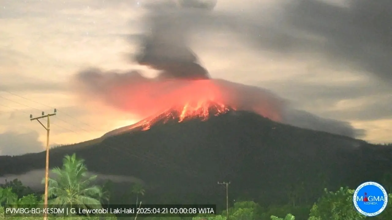 Gunung Lewotobi Laki-laki