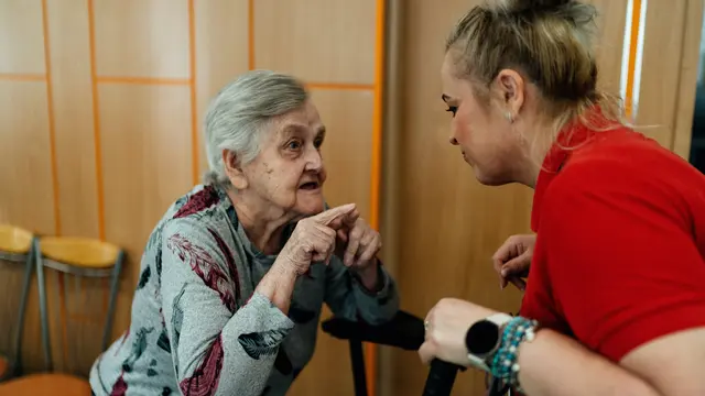 Ilustrasi Caregiver