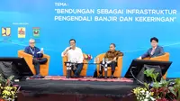 Dirjen SDA Kementerian PUPR, Imam Santoso menjadi pembicara utama dalam Seminar Nasional Bendungan Besar 2017 di Kota Padang.