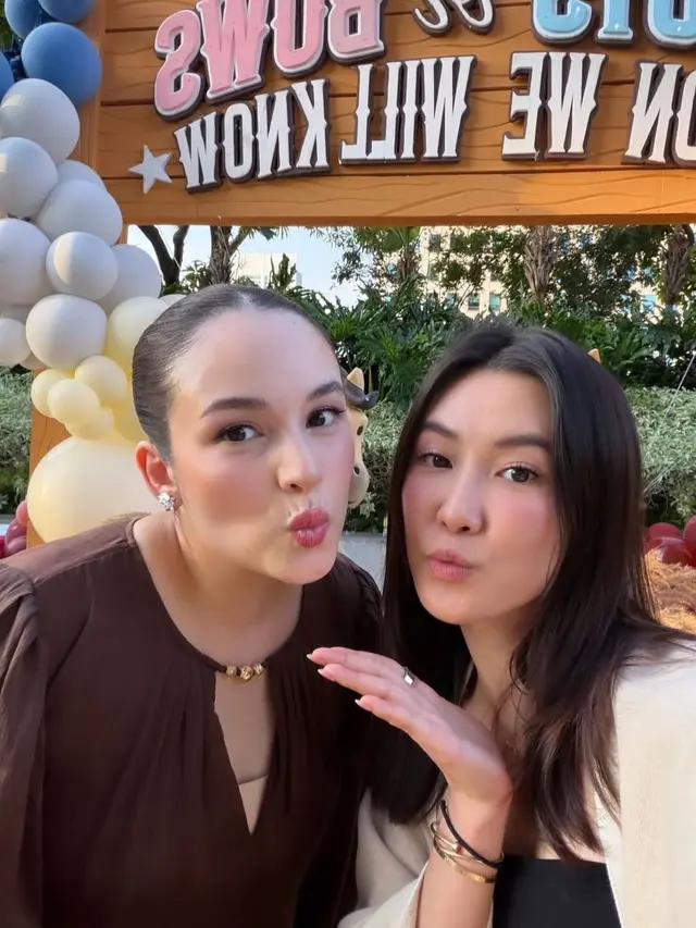 Bakal Punya Anak Perempuan, Chelsea Islan Tampil Cantik Effortless dan Glowing Maksimal di Momen Gender Reveal