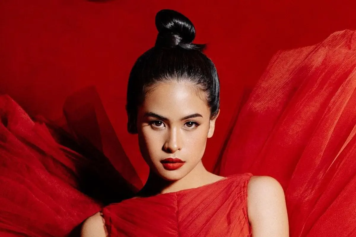 Maudy Ayunda.
