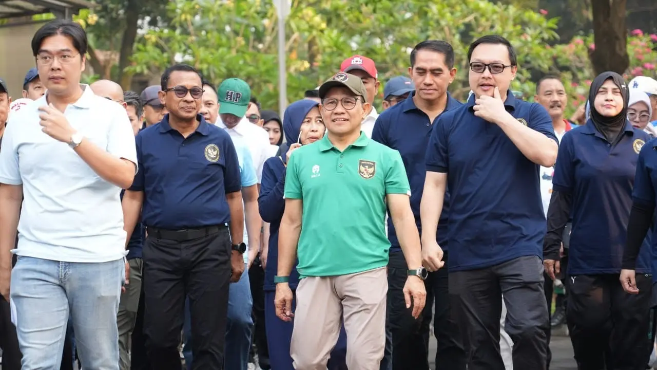Menko PM dan Dirut BPJS Kesehatan Ajak Masyarakat Terapkan Gaya Hidup Sehat untuk Dorong Pertumbuhan Ekonomi