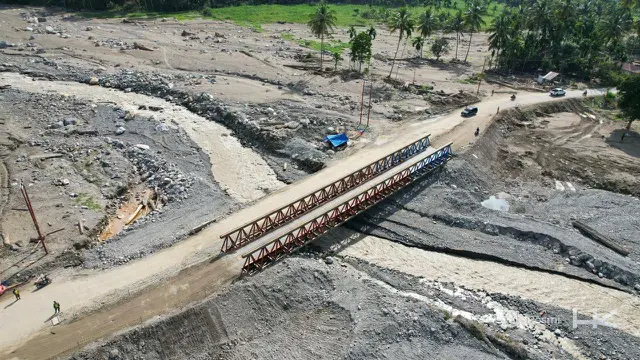 PT Hutama Karya (Persero) menuntaskan pemasangan dua Jembatan Bailey di Kabupaten Aceh Tenggara, yakni Jembatan Bailey Mengkudu sepanjang 36 meter, dan Jembatan Bailey Penanggalan sepanjang 48 meter. (Foto: Hutama Karya)