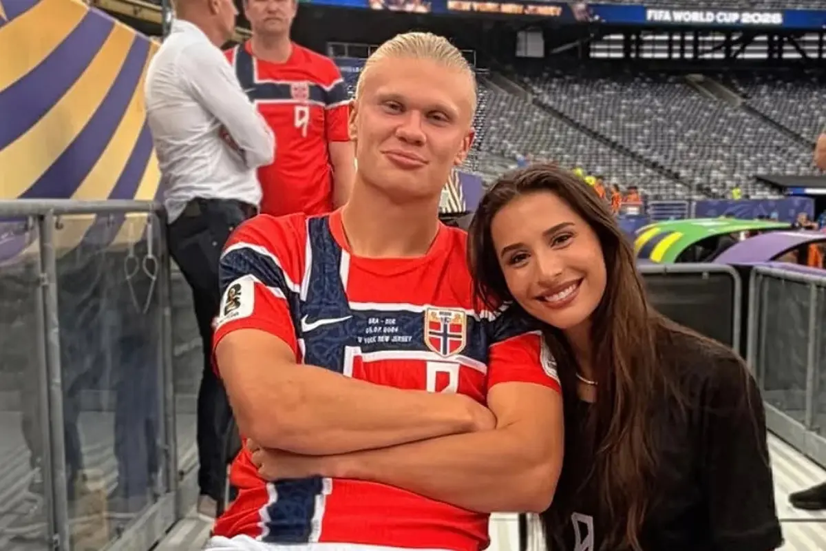 Erling Haaland dan sang pacar Isabel Haugseng Johansen