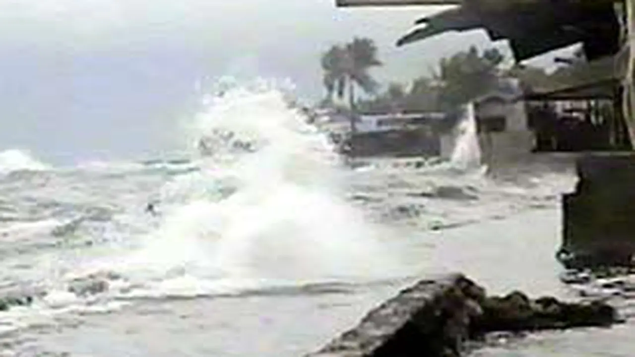 190106cbanjir-maumere.jpg