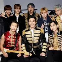 Boyband legendaris asal Korea Selatan ini akan menggelar konsernya di Jakarta pada 15 Juni mendatang. ini adalah konser pertama bagi Siwon CS dengan formasi lengkap setelah para member menyelesaikan wajib milter. (Liputan6.com/IG/smtown)