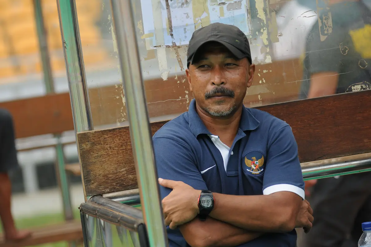 Fachri Husaini