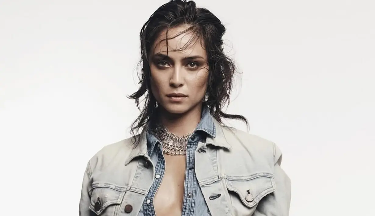 Potret Mariana Renata Tampil Nyentrik (credit: instagram/marianardantec)